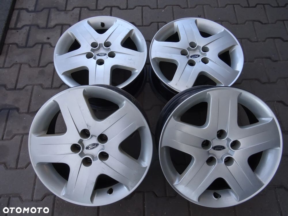 5x108x63,3 6,5jx16 ET47,5  Ford felgi strukturalne z kołpakami 16 - 1