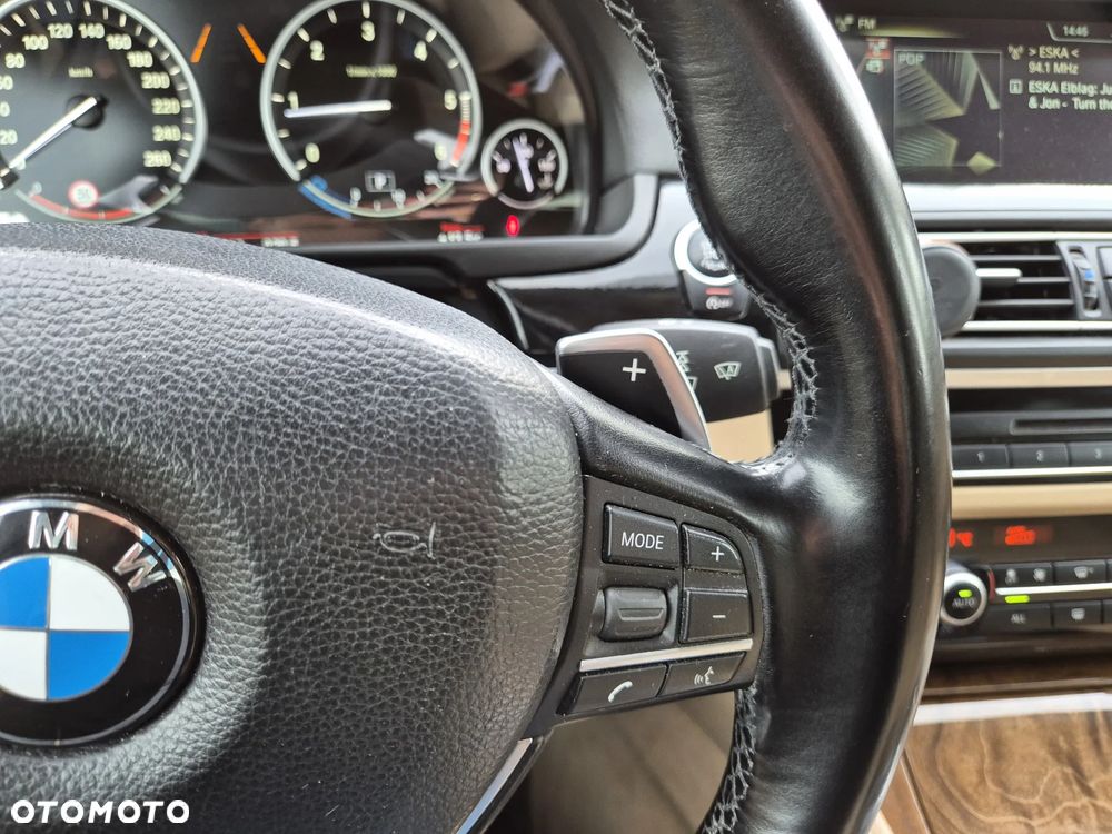 BMW Seria 5 520d - 15