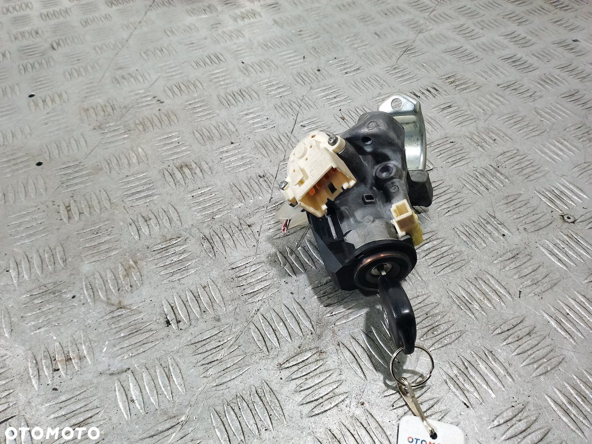 STACYJKA TOYOTA AURIS I 2.2 D4D 2.2 D4D - 4