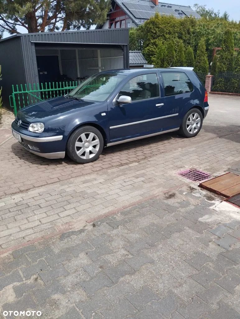 Volkswagen Golf IV 1.8 20V Turbo GTI - 1