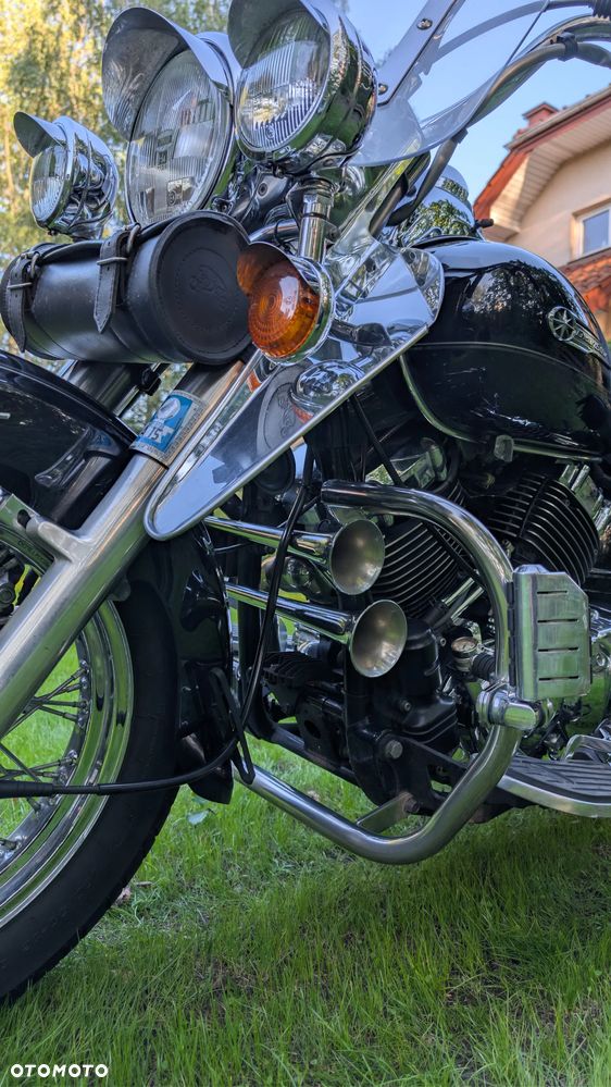 Yamaha XVS - 24