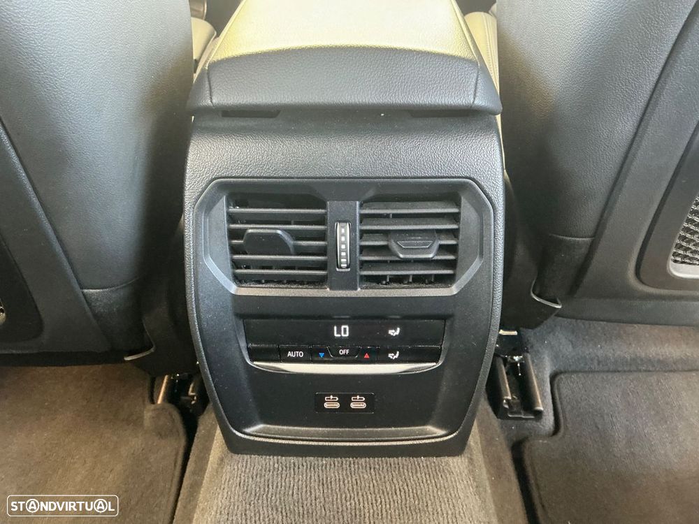 BMW 320 d Pack M Auto - 15