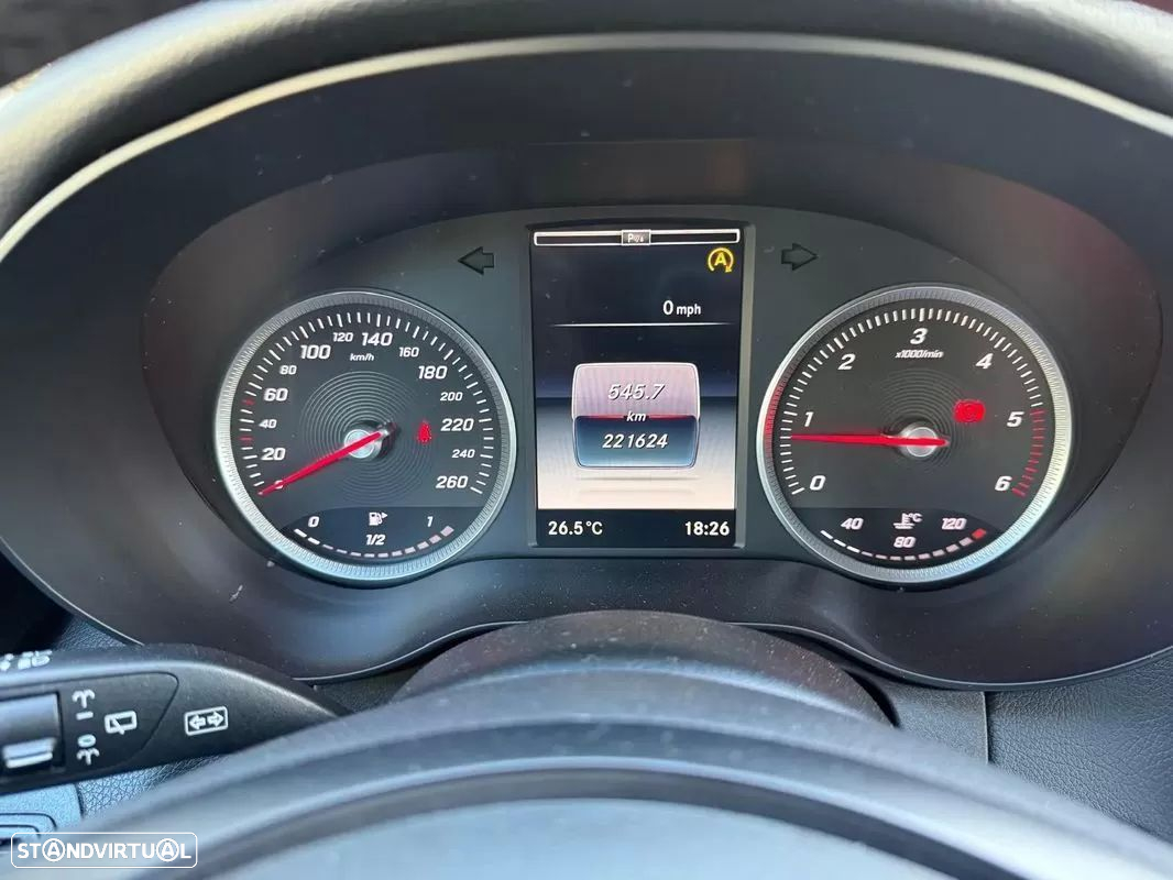 Mercedes-Benz C 220 - 27
