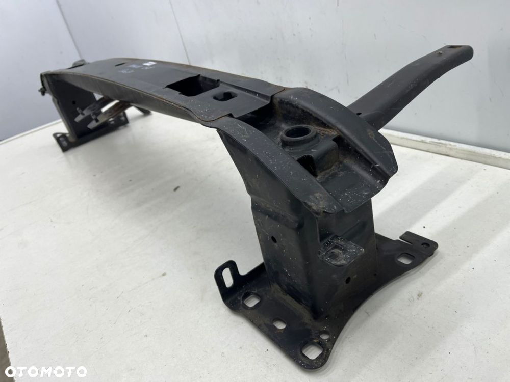 Belka zderzaka VW Passat B8 14-19r. przedlift przednie wzmocnienie pasa przód 3g0807611 - 9