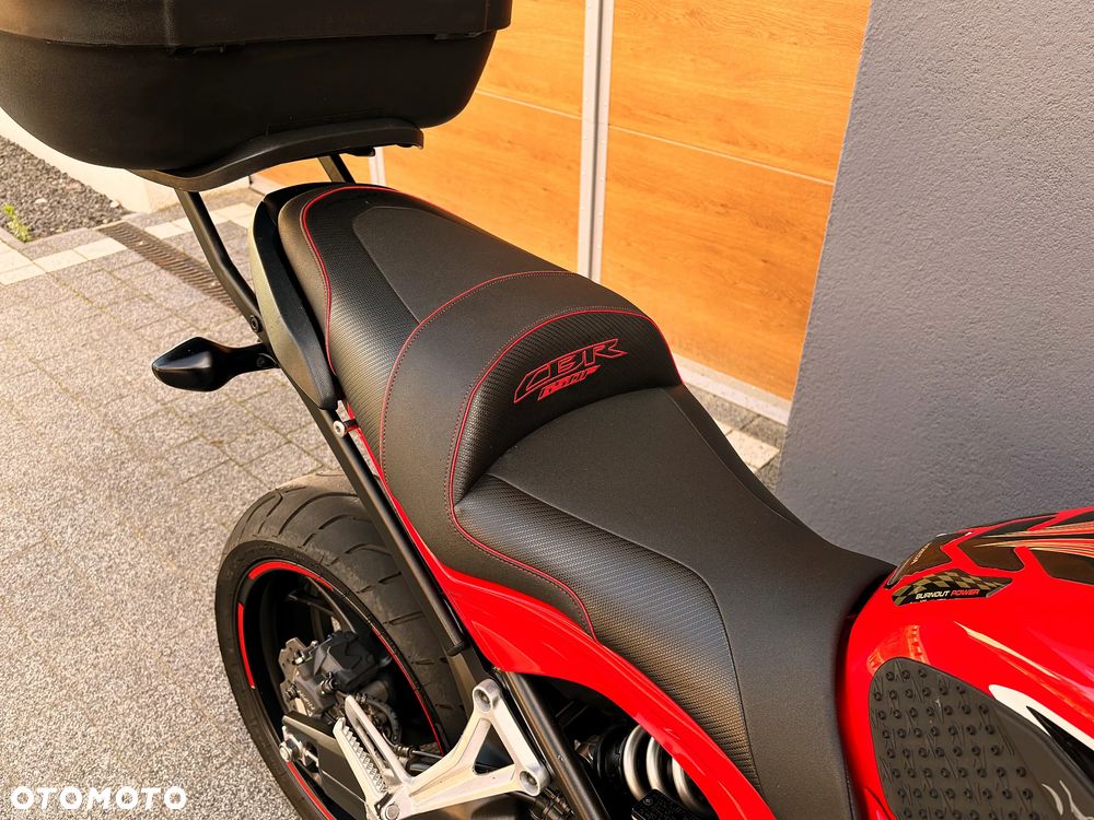 Honda CBR - 13