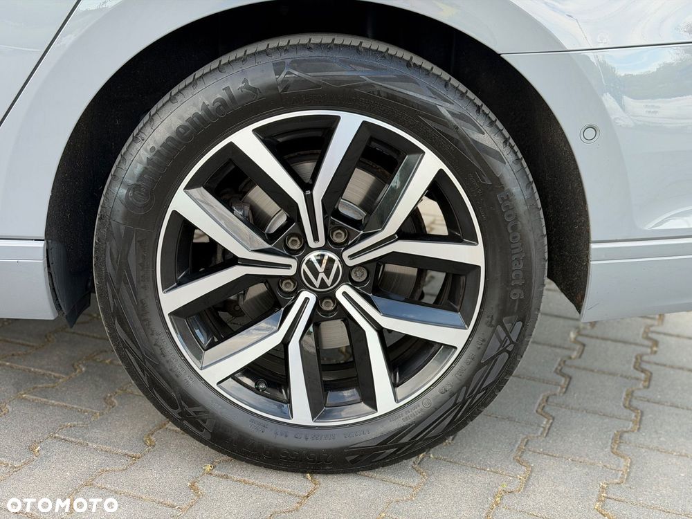 Volkswagen Passat 2.0 TDI BMT Trendline DSG7 - 17
