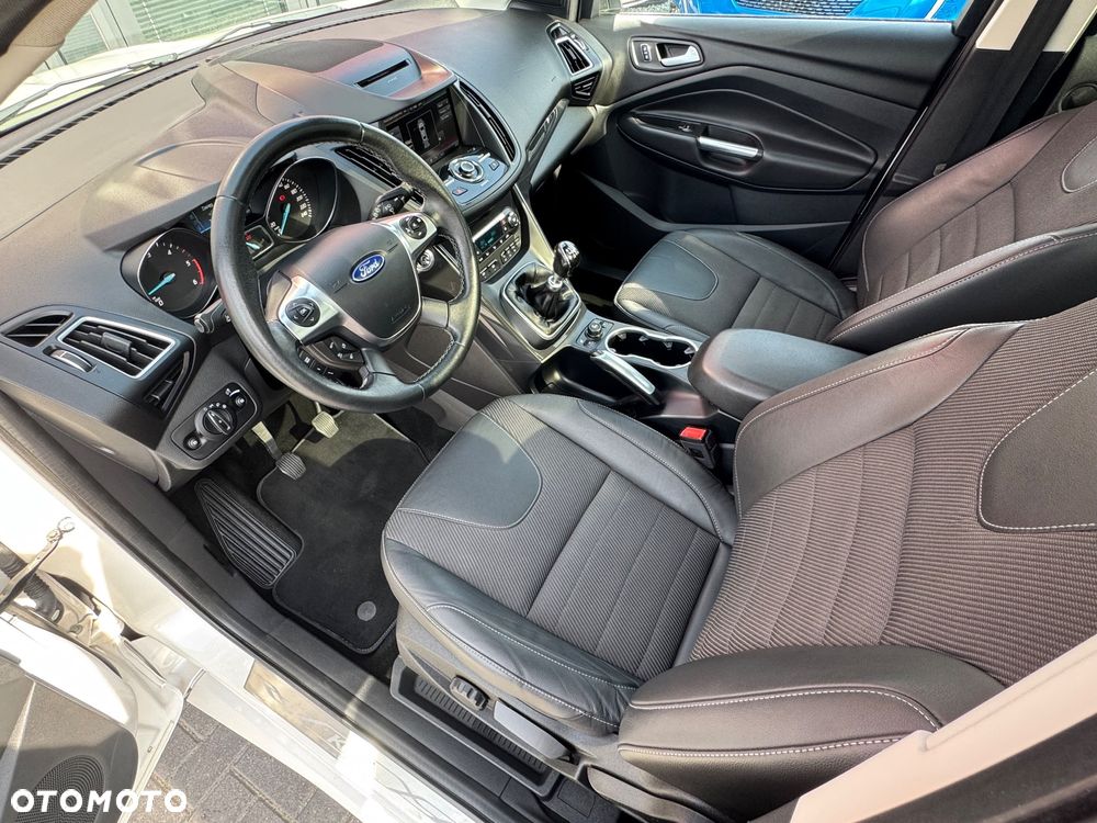Ford Kuga 2.0 TDCi AWD ST-Line - 13