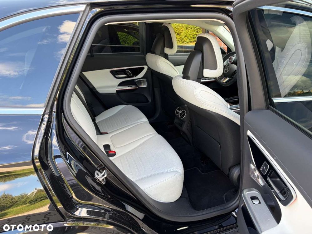 Mercedes-Benz GLC 220 d 4Matic 9G-TRONIC Avantgarde Advanced - 16