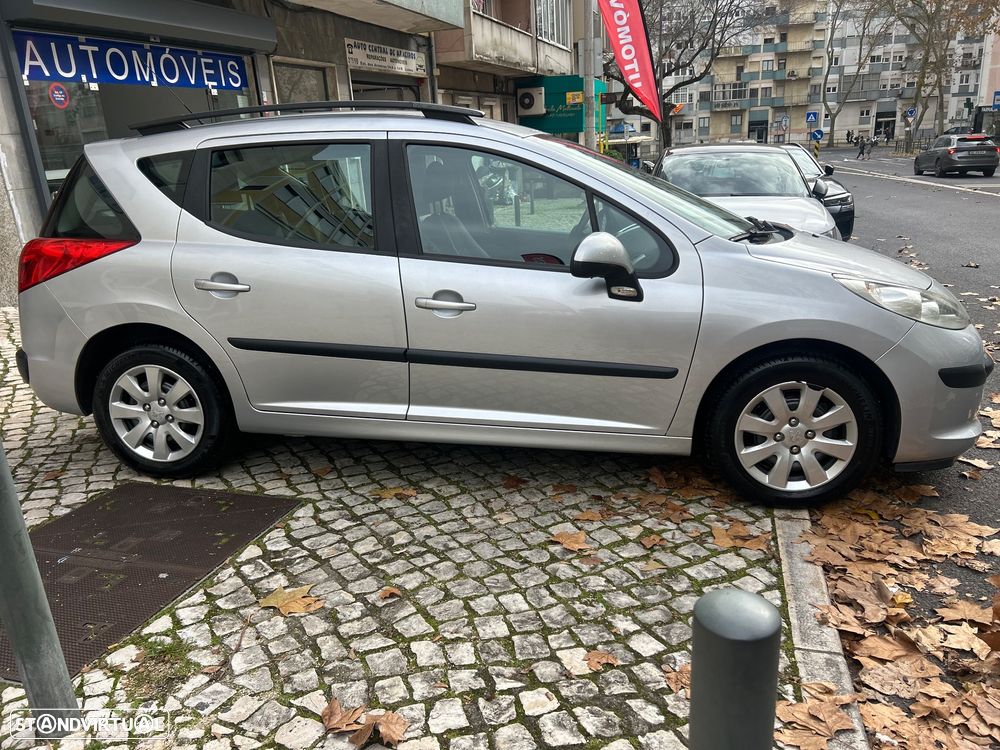 Peugeot 207 SW 1.4 Trendy - 10