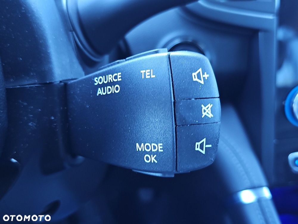 Renault Koleos 2.0 dCi Initiale Paris 4x4 X-Tronic - 21