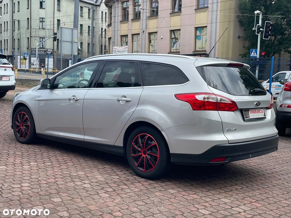 Ford Focus 1.0 EcoBoost Titanium - 4