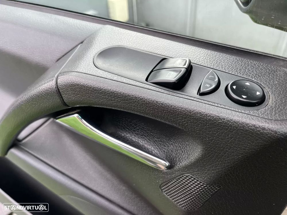 Mercedes-Benz Vito 113 CDI Longa Aut. SHUTTLE - 15