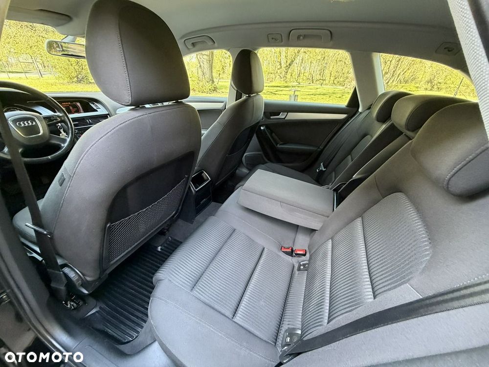 Audi A4 Avant - 23