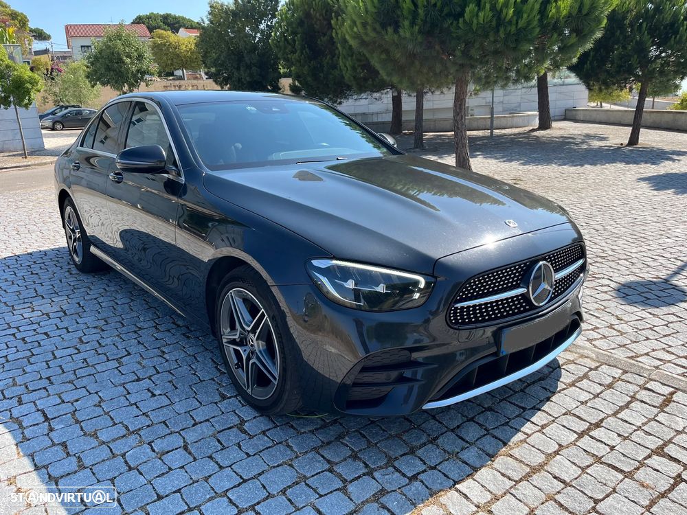 Mercedes-Benz E 300 de AMG Line - 1