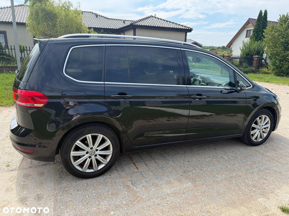 Volkswagen Touran 2.0 TDI BMT Highline DSG - 3