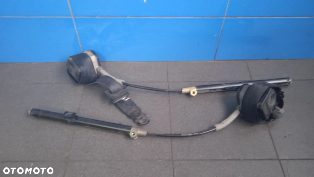 Pas bezpieczeństwa przód lewy prawy VW Passat B4 3a0857706a 3a0857705a - 1