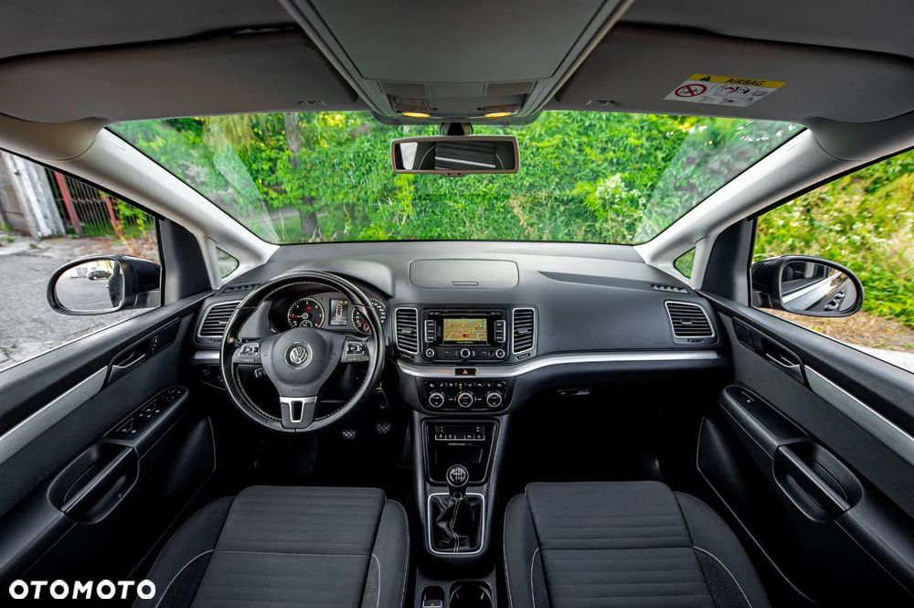 Volkswagen Sharan - 18