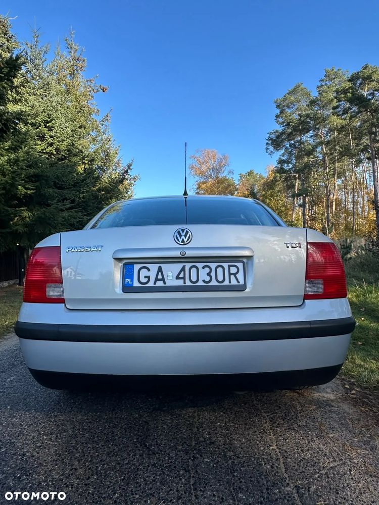 Volkswagen Passat 1999 photo 4