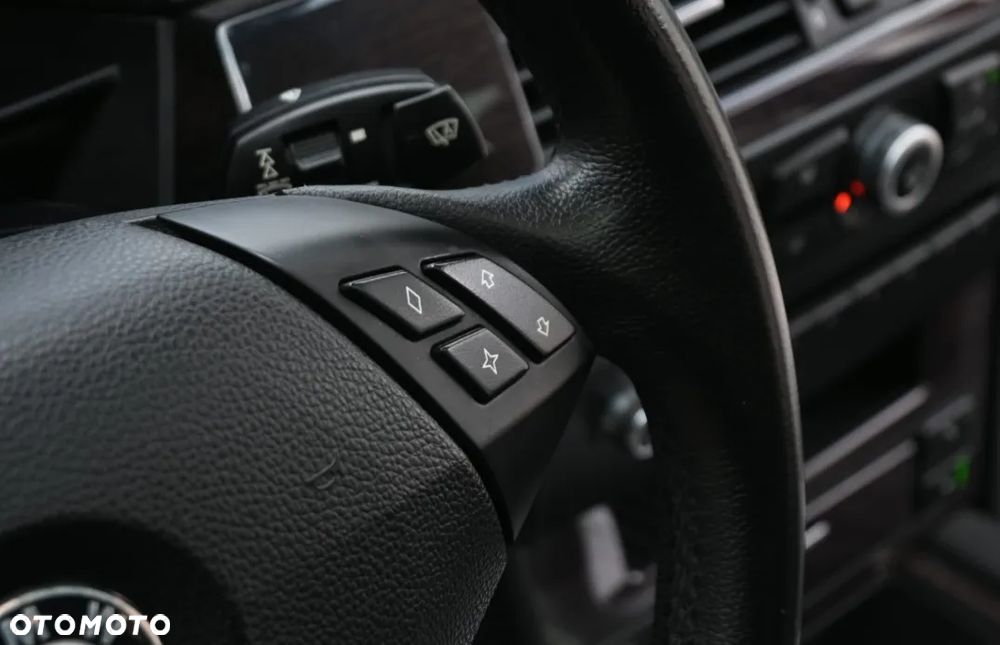 BMW Seria 5 530d - 22