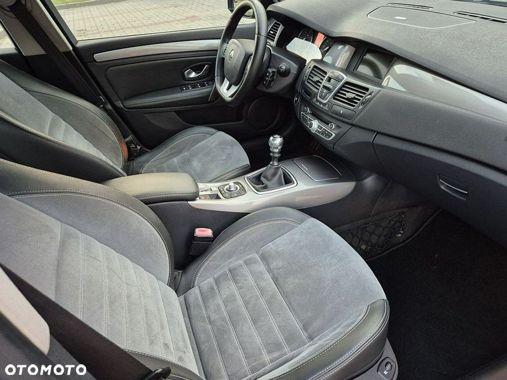 Renault Laguna - 26