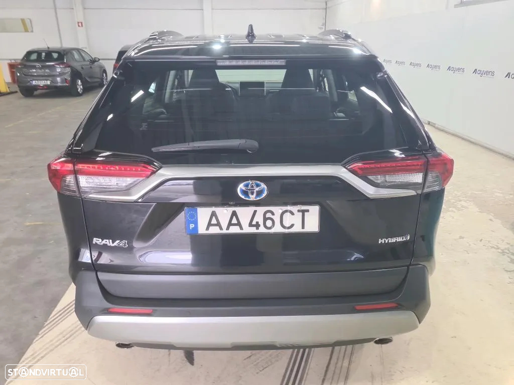 Toyota RAV4 2.5 HDF Comfort - 6