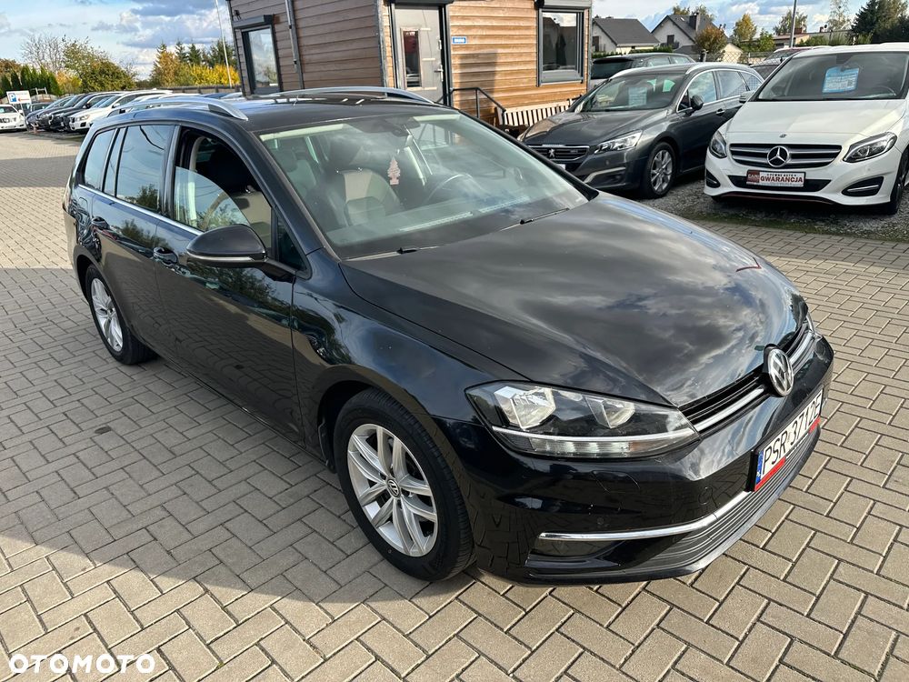 Volkswagen Golf - 2
