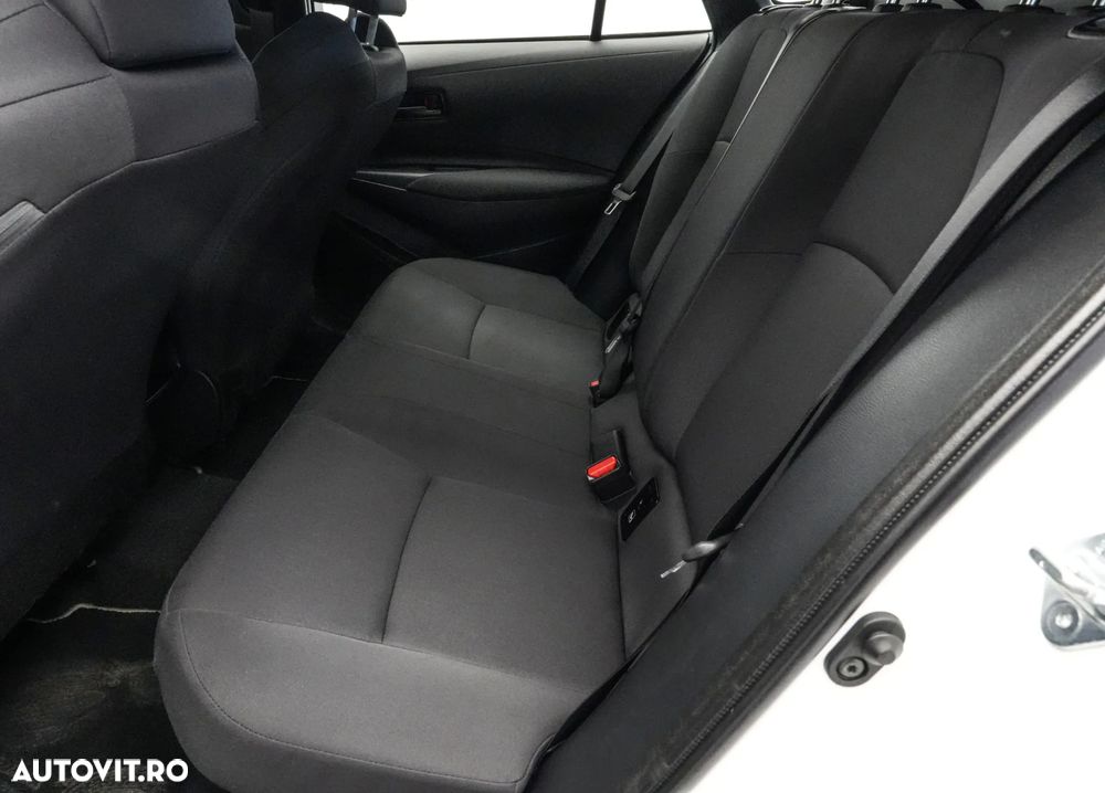 Toyota Corolla 1.8 HSD Dynamic - 15