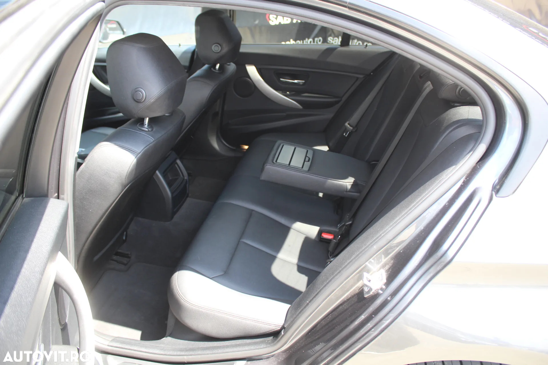 BMW Seria 3 316d Aut. - 14