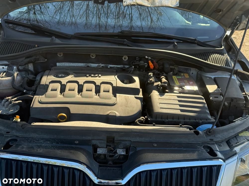 Skoda Octavia 1.6 TDI Active - 9