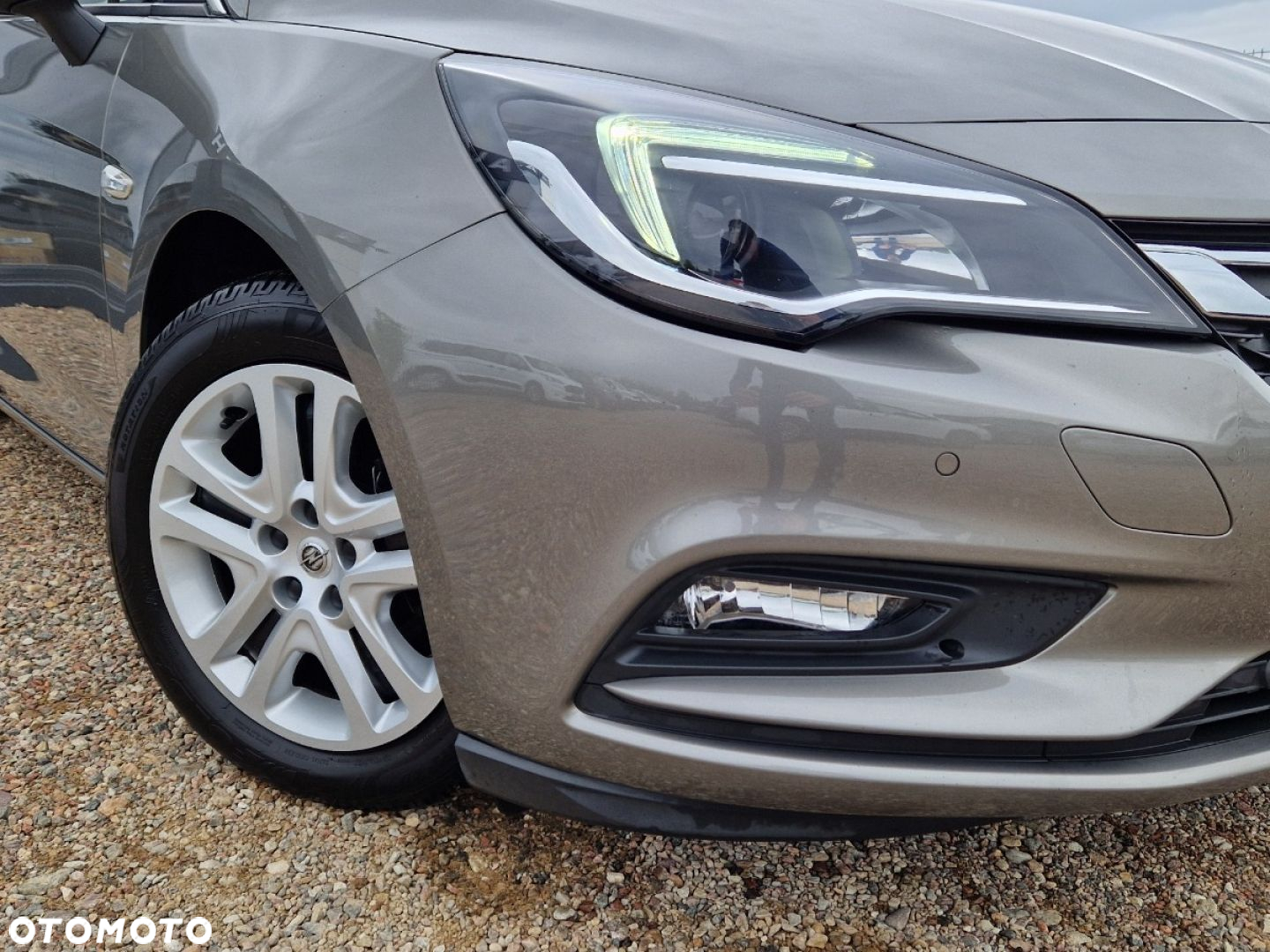 Opel Astra 1.4 Turbo Active - 27