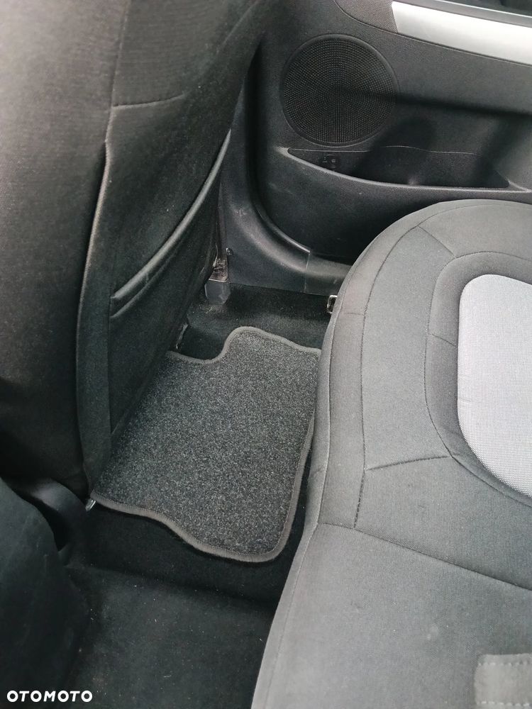 Kia Ceed 1.6 CRDi L - 38