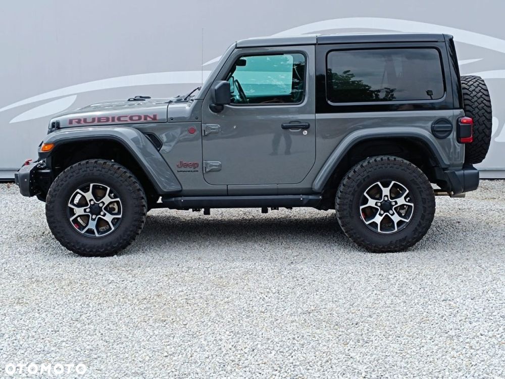 Jeep Wrangler - 25