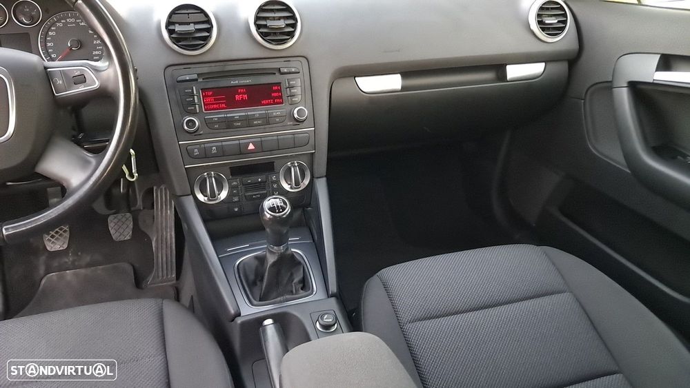 Audi A3 Sportback 1.6 TDI Sport - 21