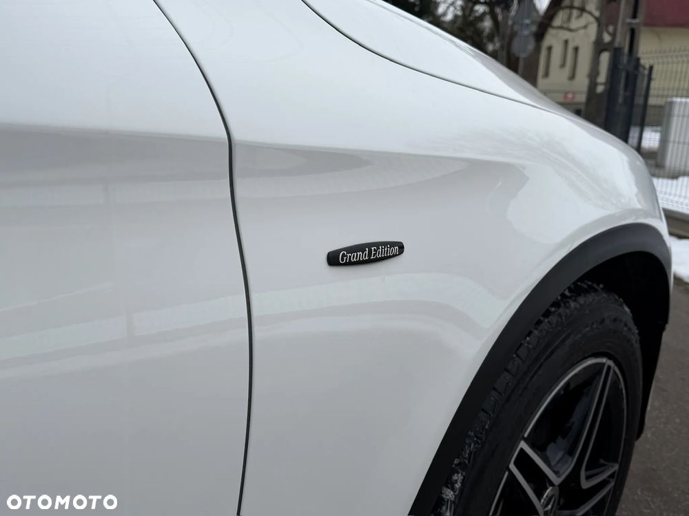 Mercedes-Benz GLC - 15