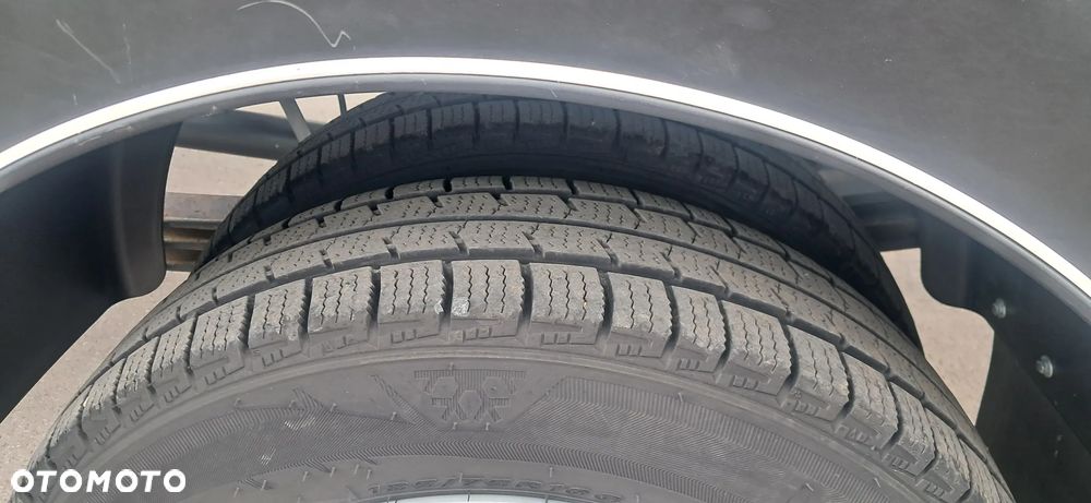 Nissan Atleon 45.13 - 24