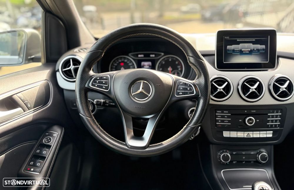 Mercedes-Benz B 180 d Style - 20