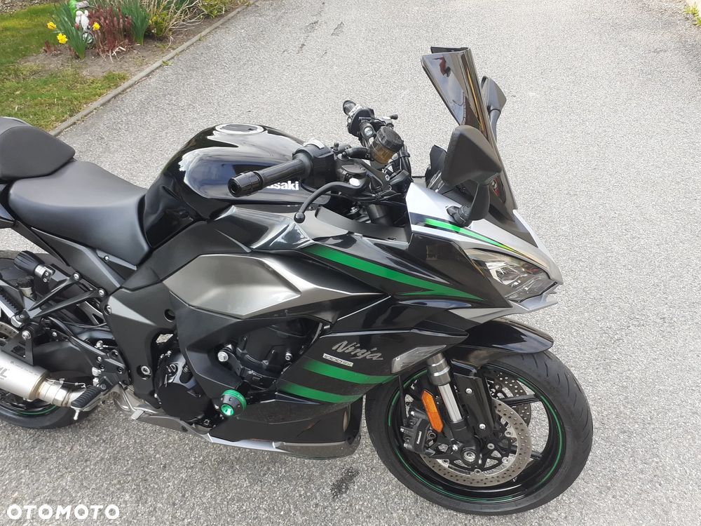 Kawasaki Ninja 1000 SX - 30
