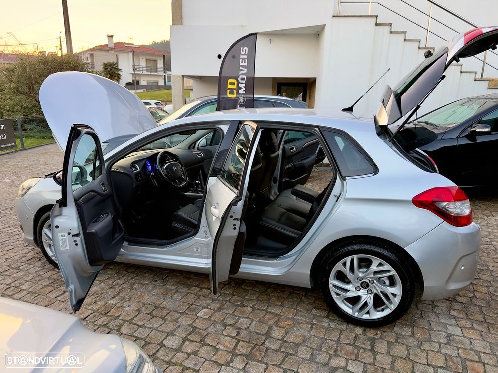 Citroën C4 HDi 110 Exclusive - 8