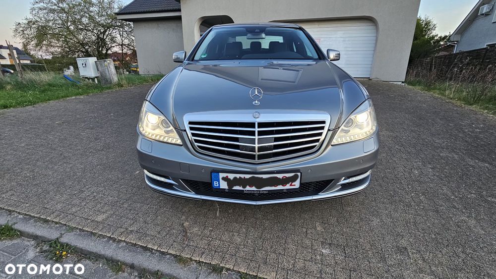Mercedes-Benz Klasa S 350 CDI 4Matic DPF 7G-TRONIC BlueEFFICIENCY - 2