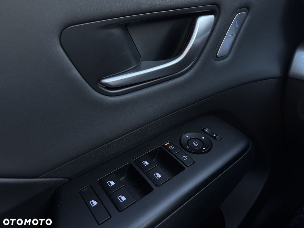 Hyundai Kona - 10