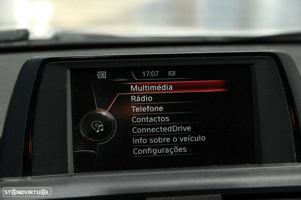 BMW 116 d Advantage Auto - 16