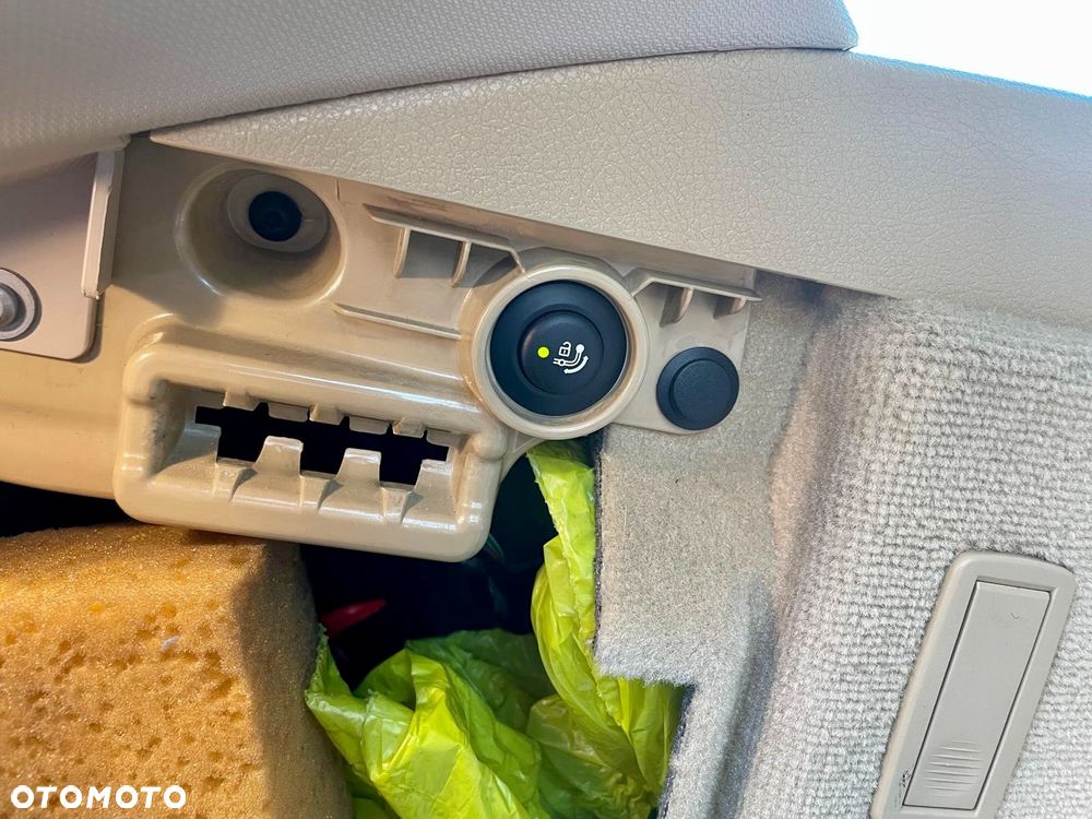 BMW Seria 3 320d Touring Efficient Dynamics Edition - 15