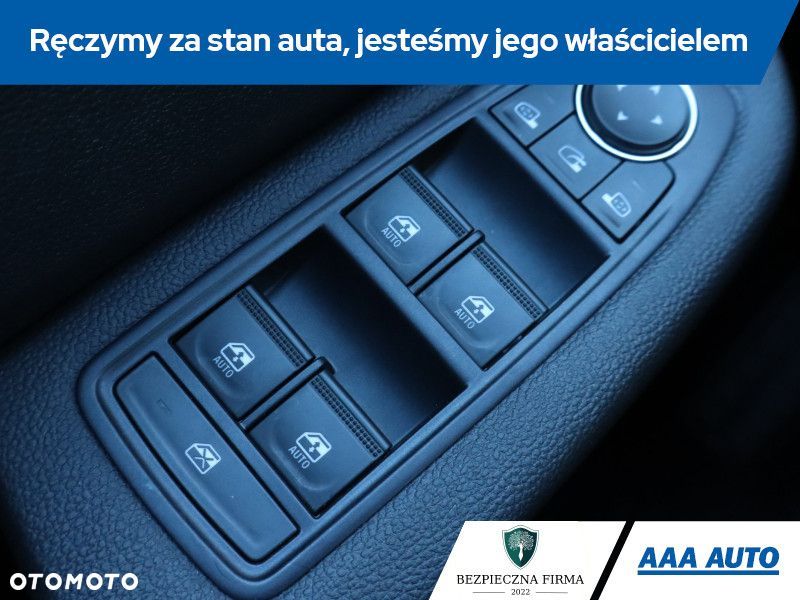 Renault Clio - 17