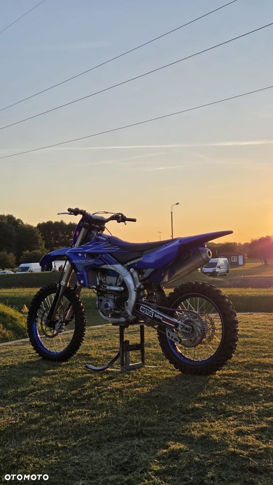 Yamaha YZ - 3