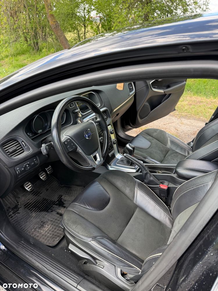 Volvo V40 D4 RDesign - 16