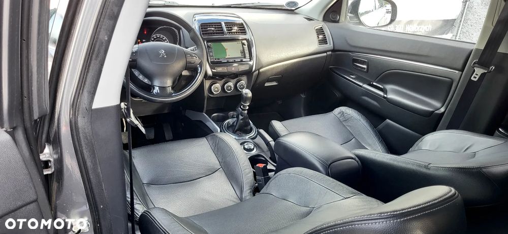 Peugeot 4008 - 16
