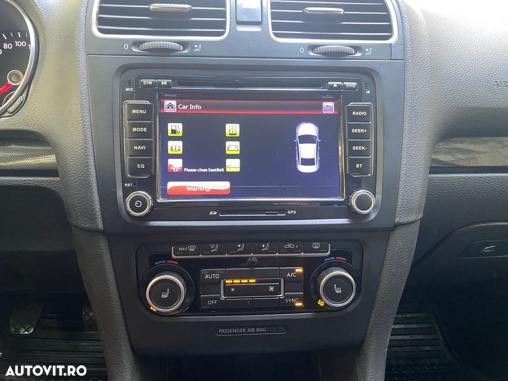 Volkswagen Golf - 12