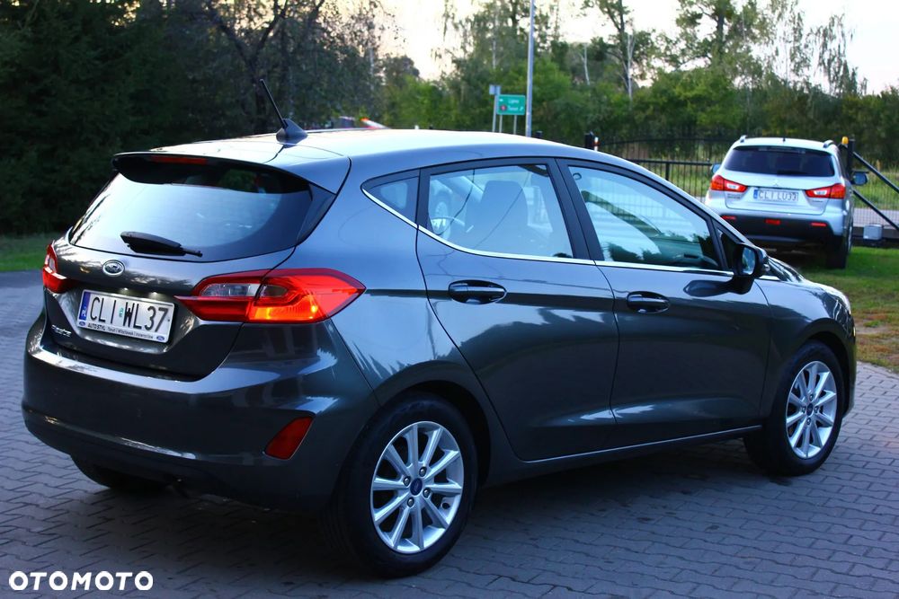 Ford Fiesta 1.1 Titanium ASS - 22
