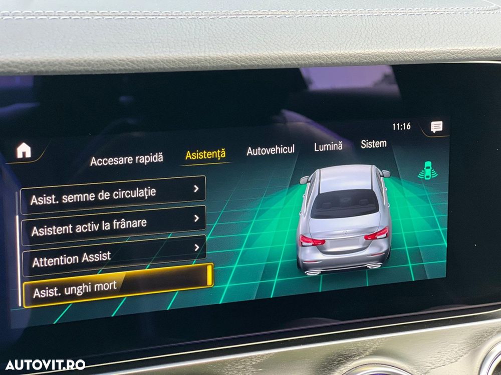 Mercedes-Benz E 220 d Aut. - 28