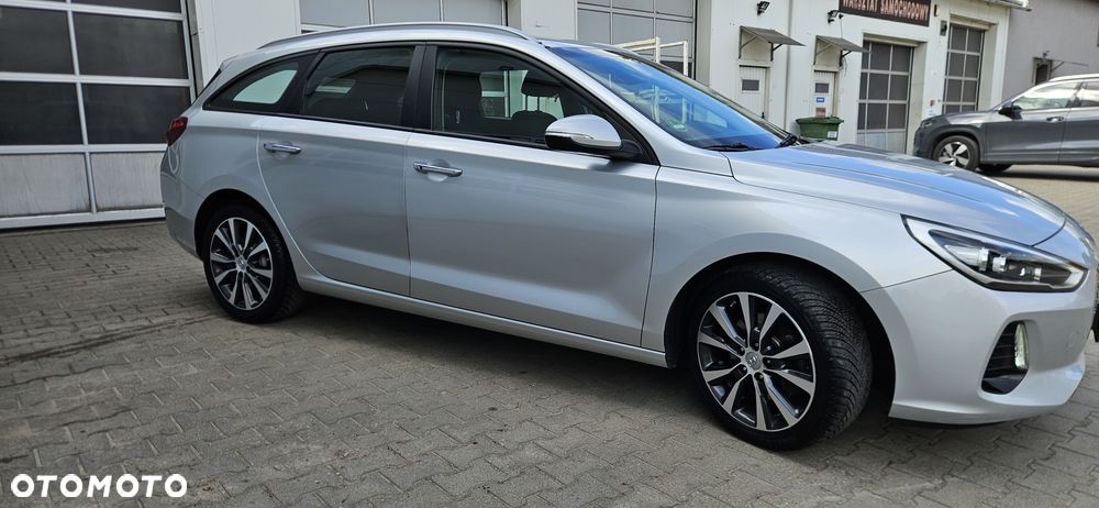 Hyundai i30 1.4 T-GDI DCT Premium - 5